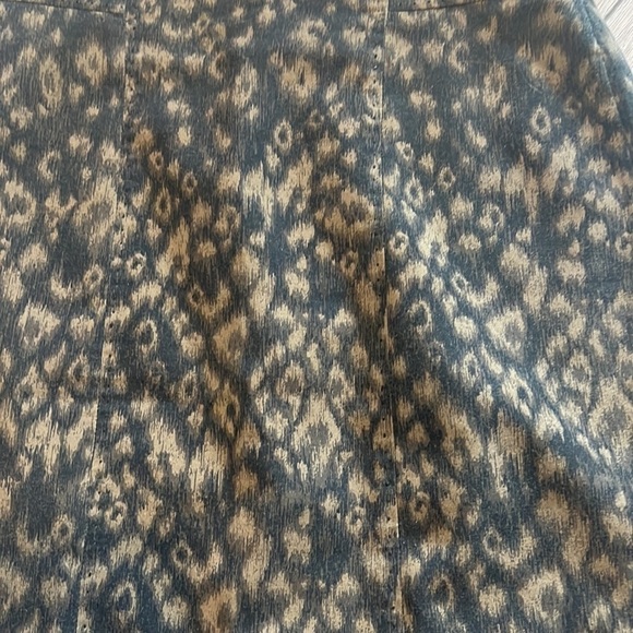 TAHARI animal print lined pencil skirt small - Picture 3 of 10
